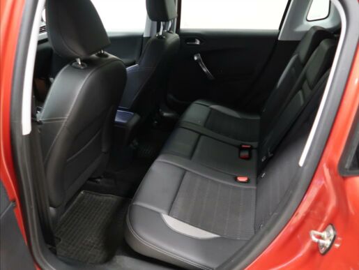 Peugeot 2008 1,6 i ALLURE  VTi 120 k MAN5