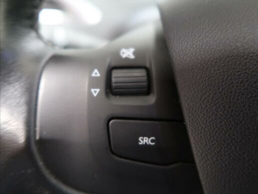Peugeot 2008 1,6 i ALLURE  VTi 120 k MAN5