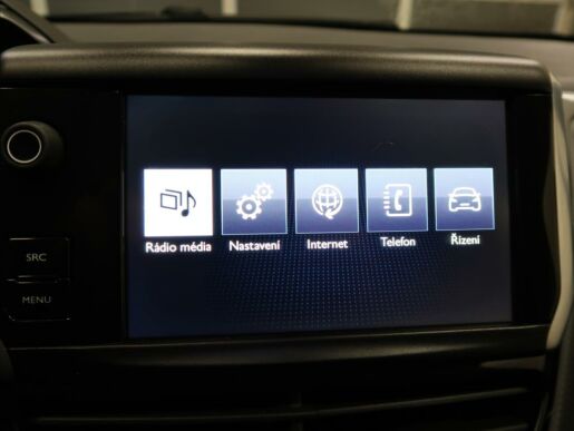 Peugeot 2008 1,6 i ALLURE  VTi 120 k MAN5