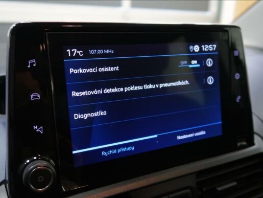 Peugeot Rifter 1,5 ALLURE  BlueHDi 130