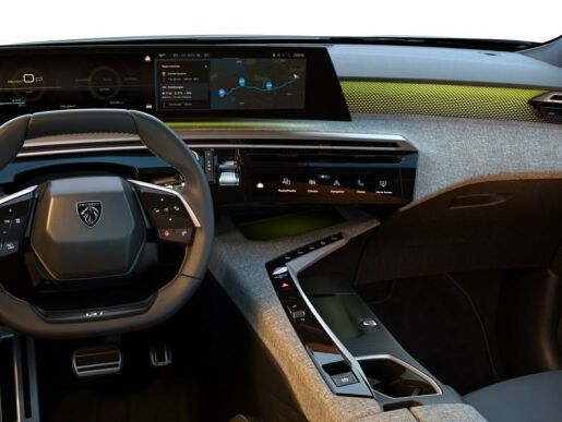 Peugeot 5008 GT Elektromotor 157 kW / 210 k