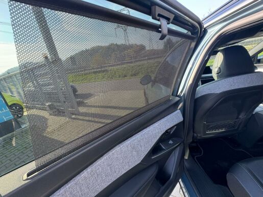 Peugeot 5008 GT Elektromotor 157 kW / 210 k