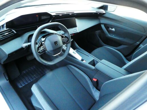 Peugeot 308 SW ACTIVE PT 130k EAT8