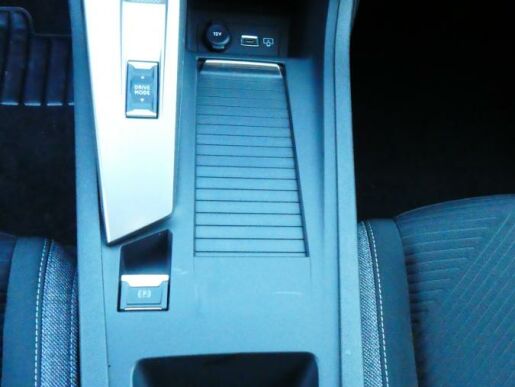 Peugeot 308 SW ACTIVE PT 130k EAT8