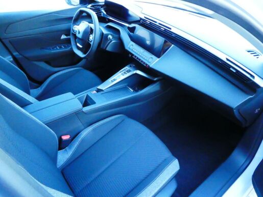 Peugeot 308 SW ACTIVE PT 130k EAT8