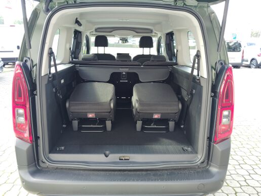 Citroën Berlingo osobní XL PLUS 1.5 BlueHDi 130 S&S MAN6   