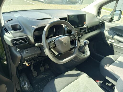 Citroën Berlingo osobní XL PLUS 1.5 BlueHDi 130 S&S MAN6   