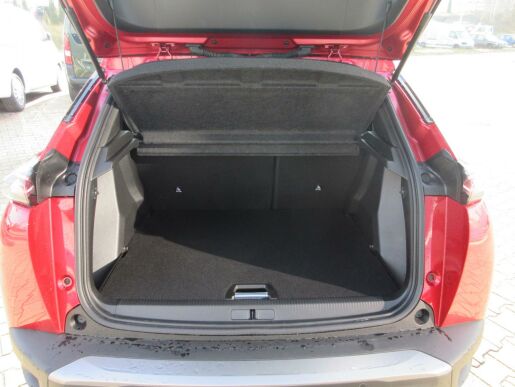 Peugeot 2008 ALLURE PureTech 130 S&S EAT8