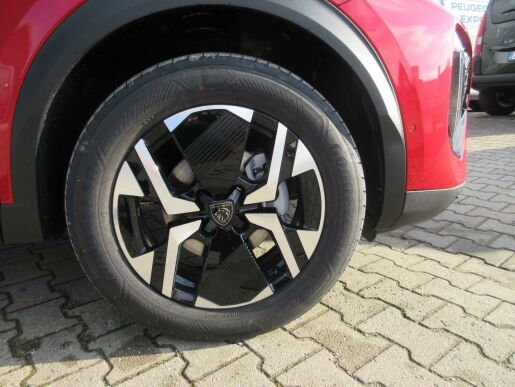 Peugeot 2008 ALLURE PureTech 130 S&S EAT8