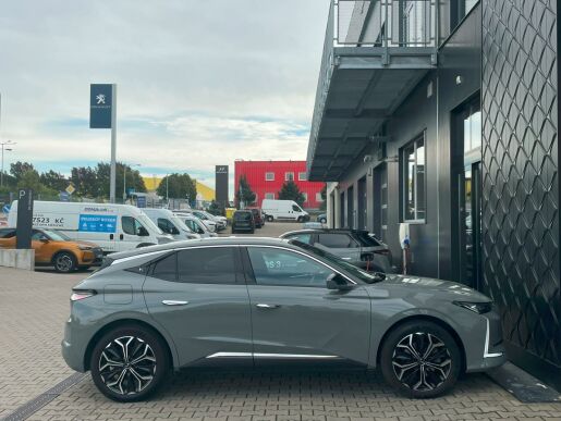 DS Automobiles DS4 RIVOLI 1.6 E-Tense 165 kW