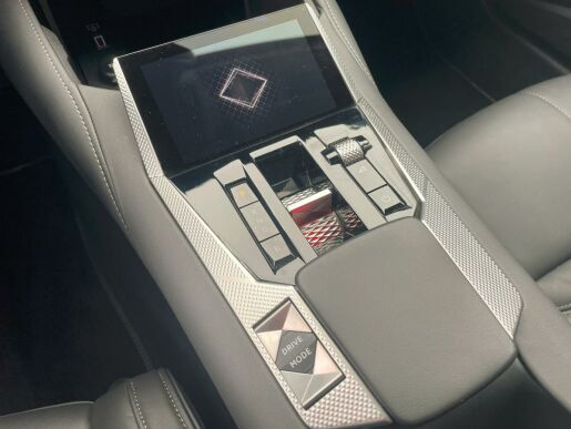 DS Automobiles DS4 RIVOLI 1.6 E-Tense 165 kW