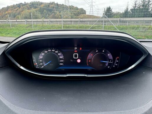 Peugeot 5008 ACTIVE PACK BHDi 130 S&S EAT8