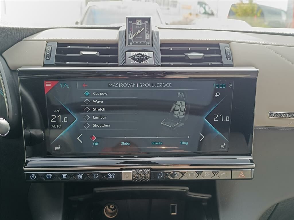 Foto vozidla DS Automobiles DS7 Crossback 19