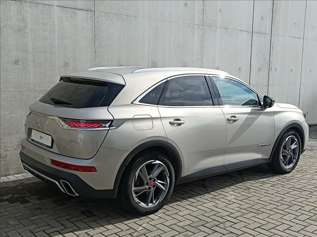 Foto vozidla DS Automobiles DS7 Crossback 3