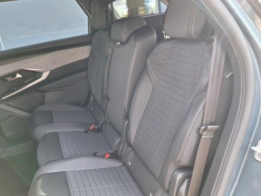 Peugeot 5008 ALLURE Hybrid 136 e-DCS6
