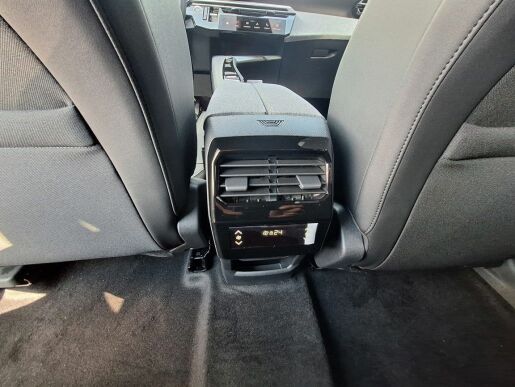 Peugeot 5008 ALLURE Hybrid 136 e-DCS6