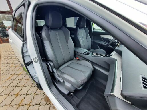 Peugeot 5008 ALLURE PACK 1,5 BHDi 130k EAT8