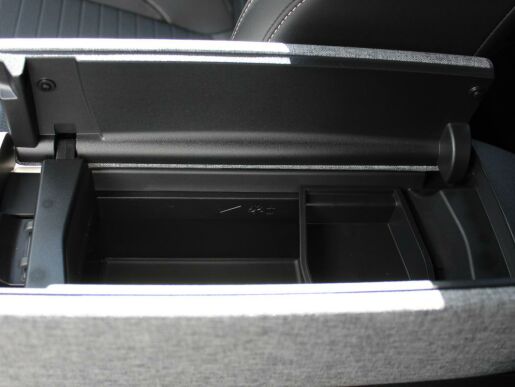 Peugeot 5008 ALLURE Hybrid 145k e-DCS6