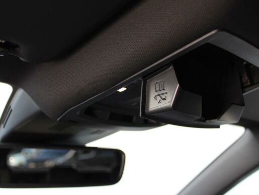 Peugeot 5008 ALLURE Hybrid 145k e-DCS6