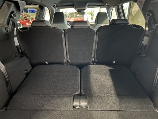 Peugeot 5008 GT Elektromotor 210 k