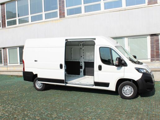 Peugeot Boxer Furgon 3500 L3H2 BlueHDi 140k
