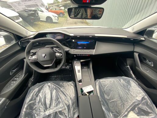 Peugeot 308 SW ACTIVE BlueHDi 130 EAT8 - 9058