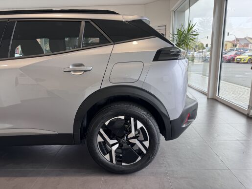 Peugeot 2008 ALLURE, Pack Vision, 7let záruka