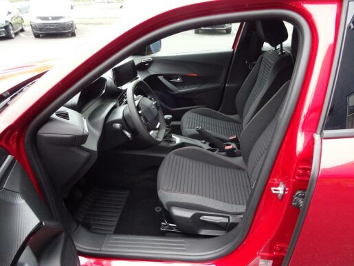 Peugeot 2008 ACTIVE PACK 1.2 PT 130k MAN6