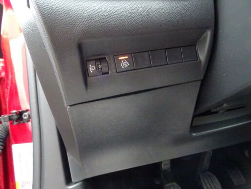 Peugeot 2008 ACTIVE PACK 1.2 PT 130k MAN6