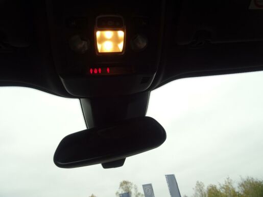 Peugeot 2008 ACTIVE PACK 1.2 PT 130k MAN6