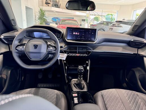 Peugeot 2008 ALLURE, Pack Vision, 7 let záruka