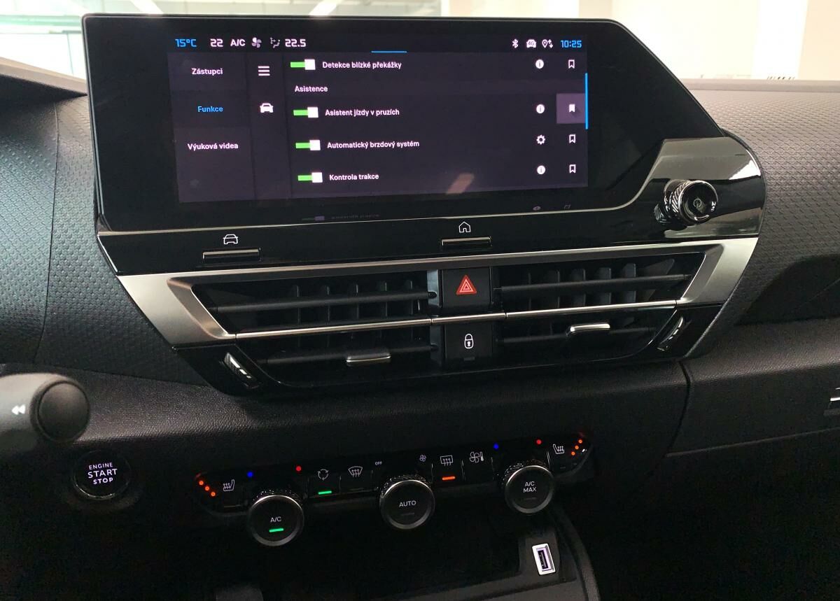 Foto vozidla Citroën C4 X 22
