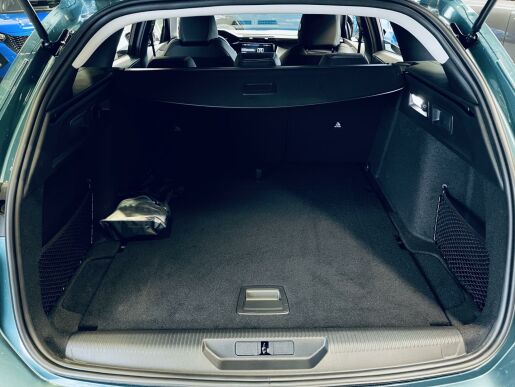 Peugeot 308 SW ALLURE PureTech 130 EAT8