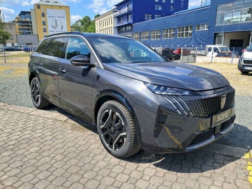 Peugeot 5008 E-5008 GT Elektromotor 157 kW