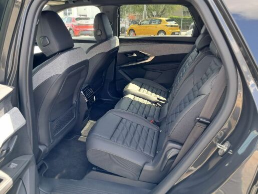 Peugeot 5008 E-5008 GT Elektromotor 157 kW