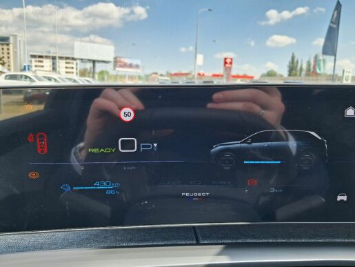 Peugeot 5008 E-5008 GT Elektromotor 157 kW