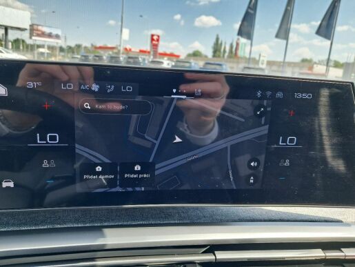 Peugeot 5008 E-5008 GT Elektromotor 157 kW