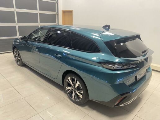 Peugeot 308 1,5 BlueHDi130  EAT8  SW ALLUR