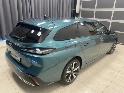 Peugeot 308 1,5 BlueHDi130  EAT8  SW ALLUR