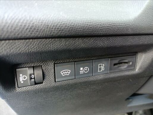 Peugeot 308 1,6 ALLURE PACK HYBRID 180 e-EAT8