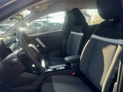 Citroën C4 YOU 1.2 PureTech 100k MAN6 + KAMERA