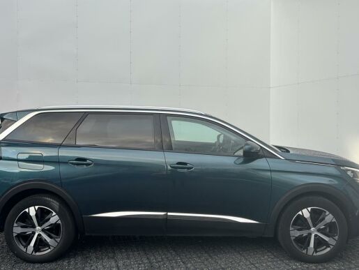 Peugeot 5008 ALLURE 1.2 PureTech 130k MAN6