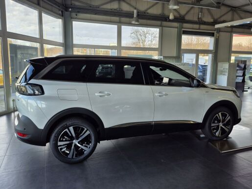 Peugeot 5008 GT BlueHDi 130 S&S EAT8