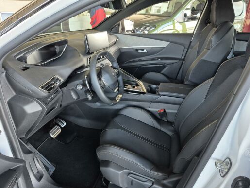 Peugeot 5008 GT BlueHDi 130 S&S EAT8