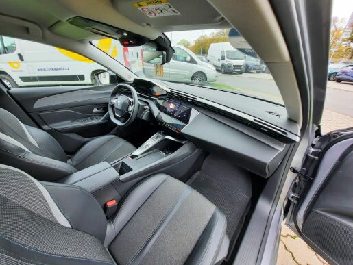 Peugeot 308 ALLURE 1.5 BHDi 130k EAT8