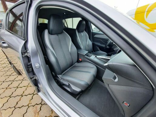 Peugeot 308 ALLURE 1.5 BHDi 130k EAT8