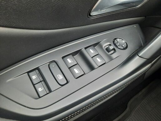 Peugeot 308 ALLURE 1.5 BHDi 130k EAT8