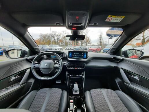 Peugeot 208 e-GT EL100kW 1.MAJ!