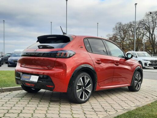 Peugeot 208 e-GT EL100kW 1.MAJ!