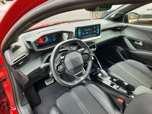 Peugeot 208 e-GT EL100kW 1.MAJ!